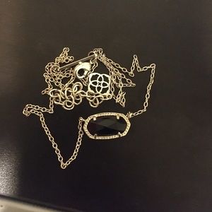 Kendra Scott necklace